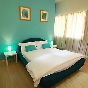 3* Hotel Chymes